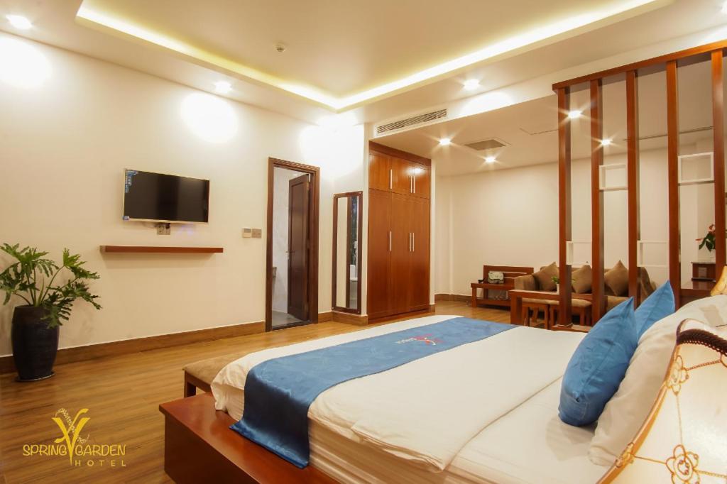 Spring Garden Hotel Lk Long Khanh Экстерьер фото